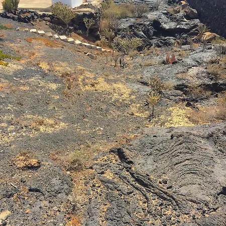 בית נופש Pura Lava